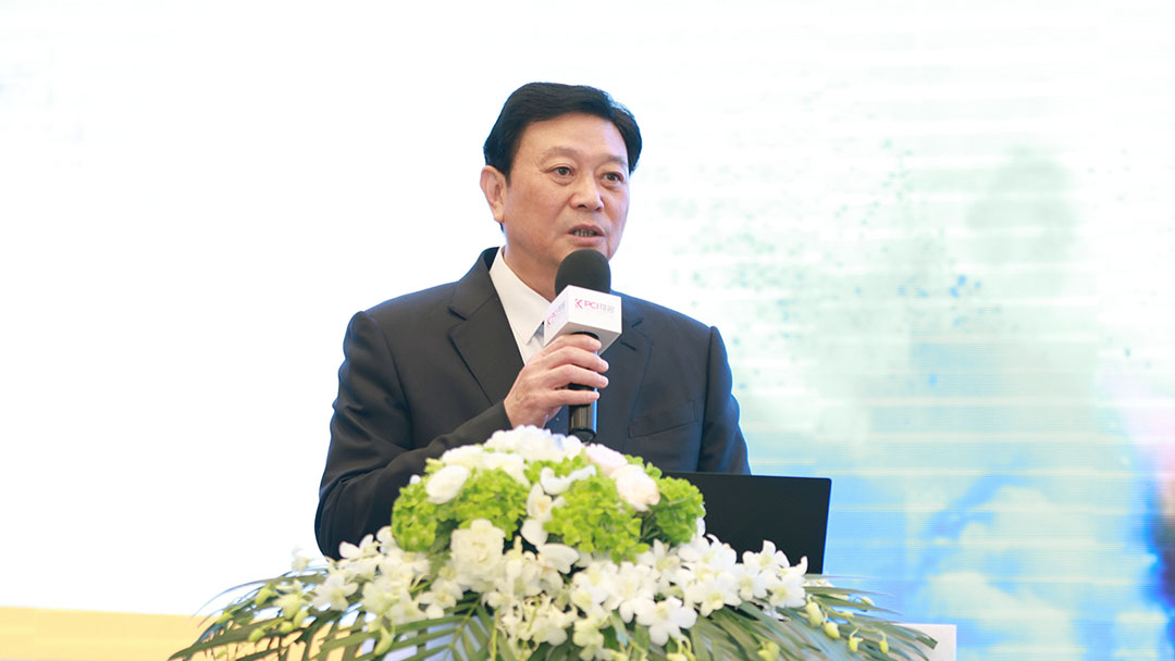 会长在上海｜刘普军会长出席2024中国粉末涂料涂装产业发展论坛并致辞