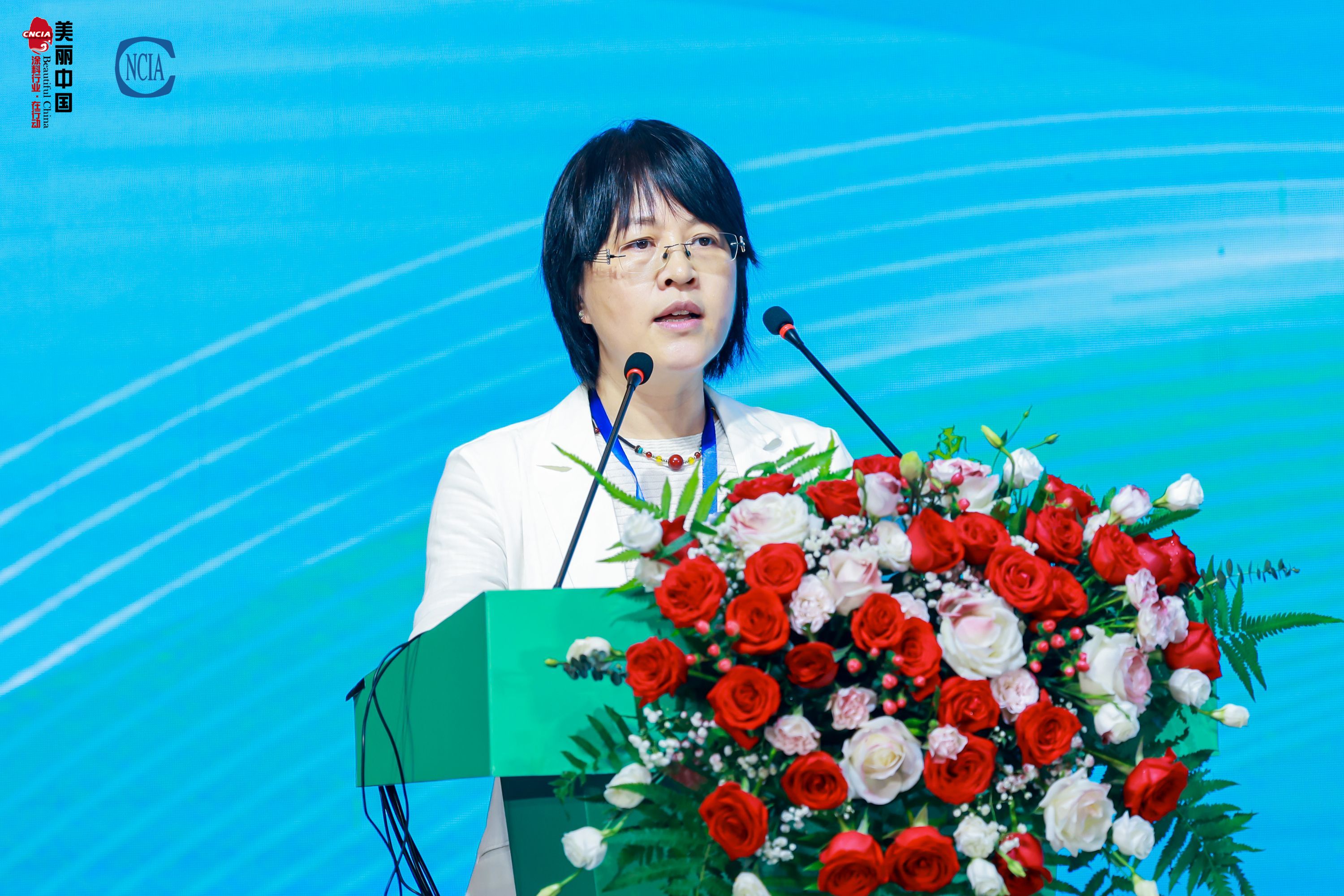 生态环境部固体废物与化学品管理技术中心化学品部副主任（主持工作）　卢玲