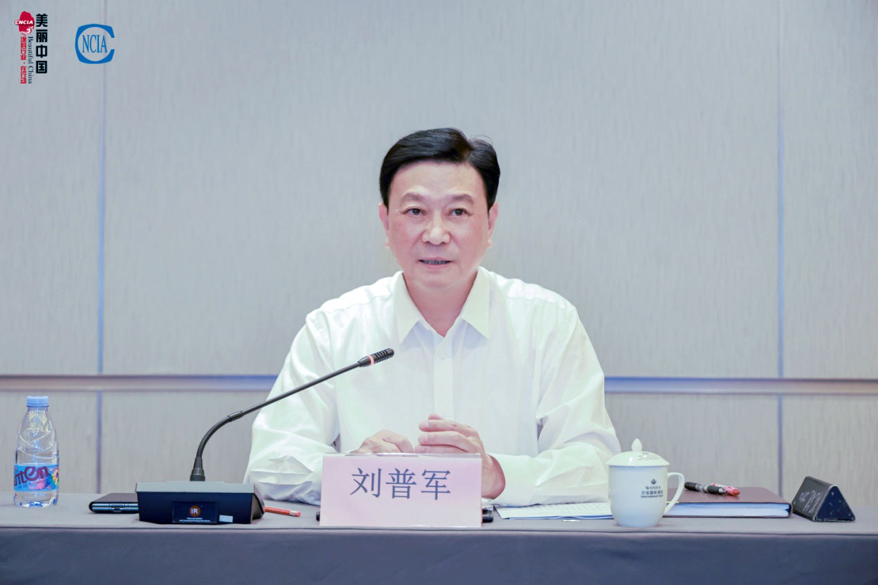 中国涂料工业协会会长　刘普军